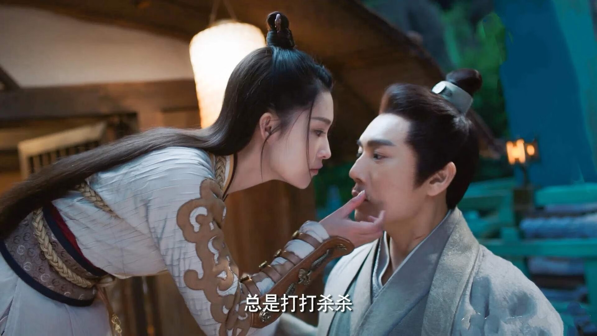 九游娱乐官网 (JIUYOU)-伯恩利后卫泰科夫距离破门只差几厘米，遗憾无缘进球，伯恩利塔科夫斯基