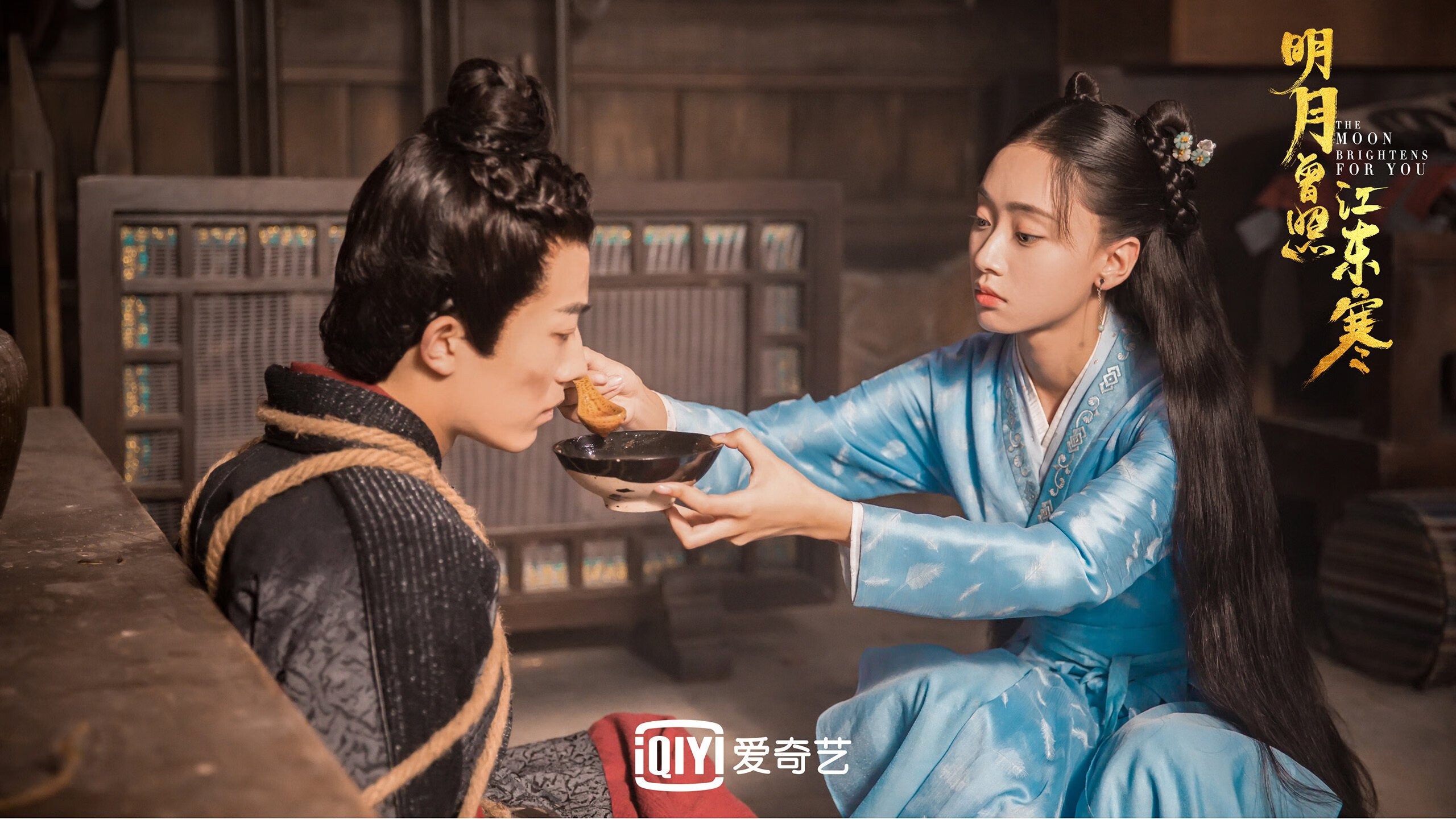 九游娱乐(jiuyou)官方网站-比赛中球员们拼尽全力，为球队赢得胜利，球员们的比拼很热烈,赢得了观众的阵阵喝彩