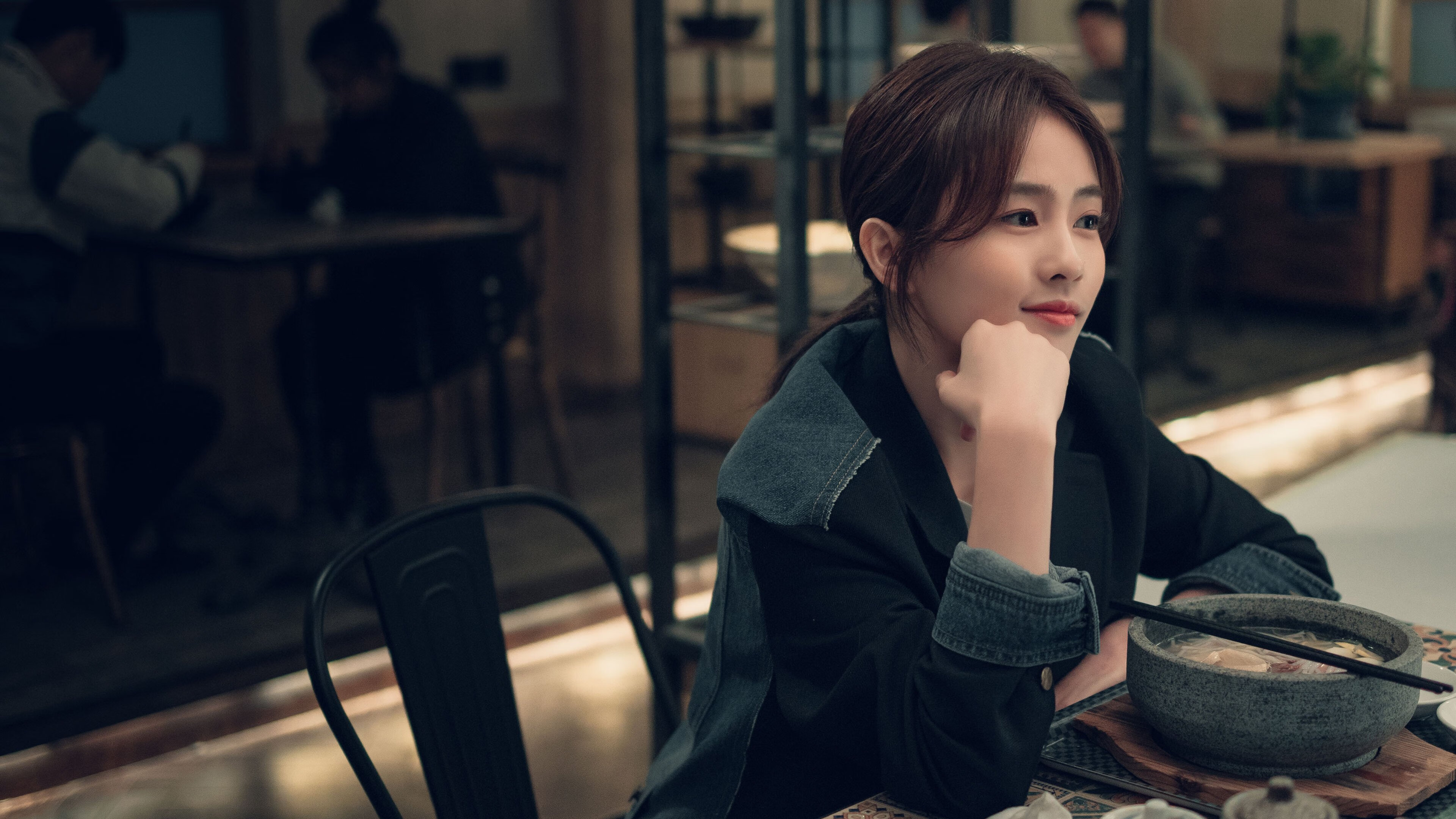 前场断球带来致命反击机会,前场暂停后在哪发球