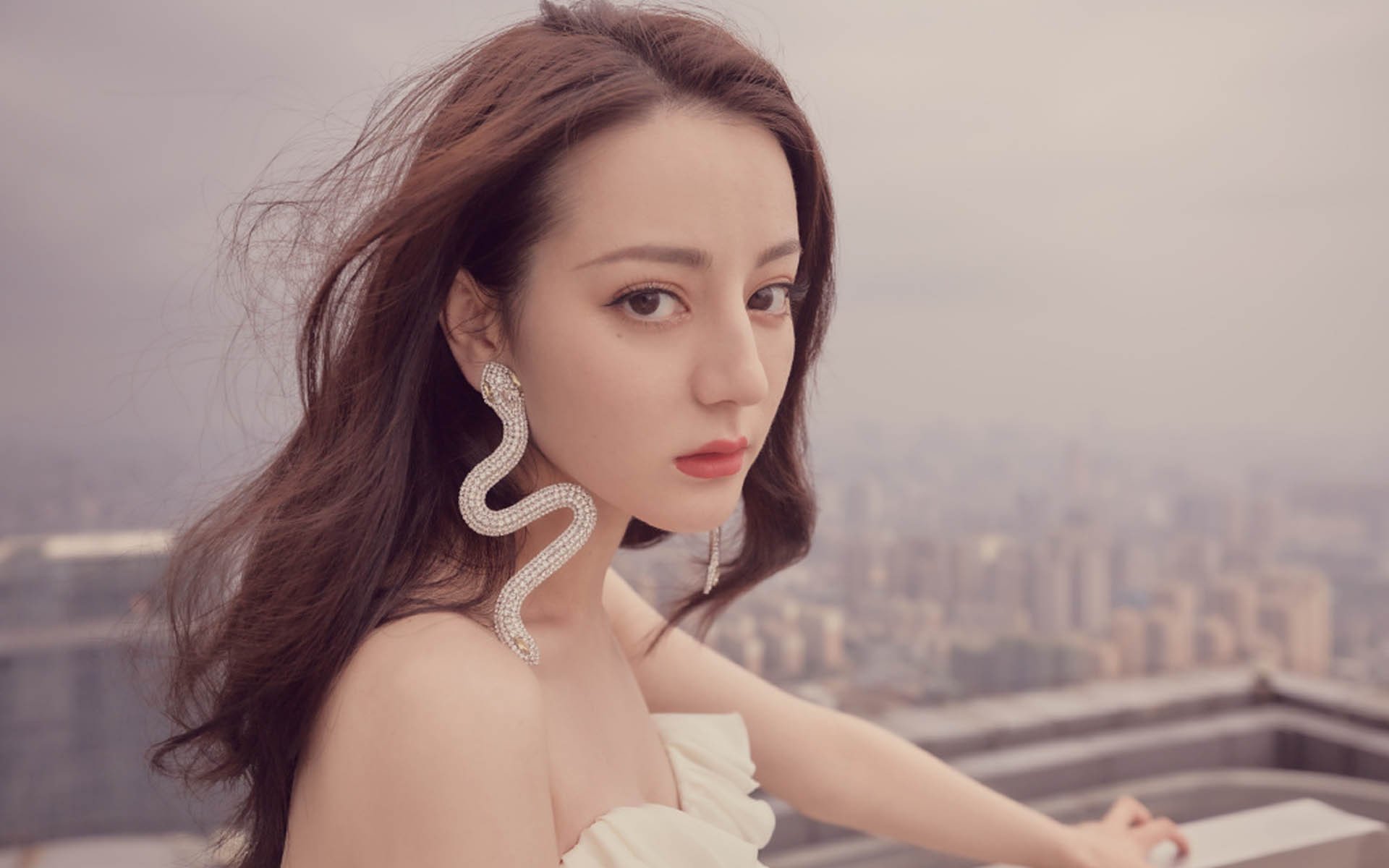 九游游戏中心-米切尔希望带领球队冲击更高排名，米切尔得分