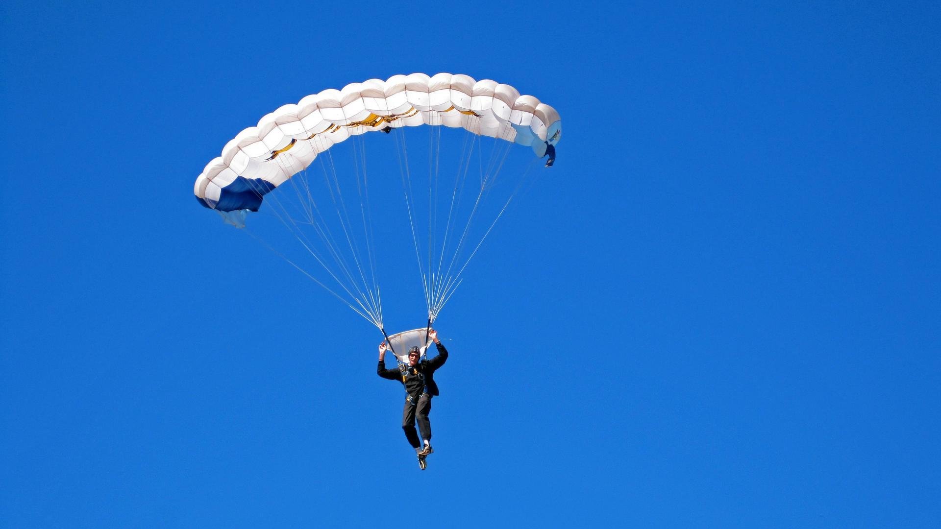 九游娱乐官方平台-球迷热议CBA赛事转播创新和互动体验，cba比赛转播